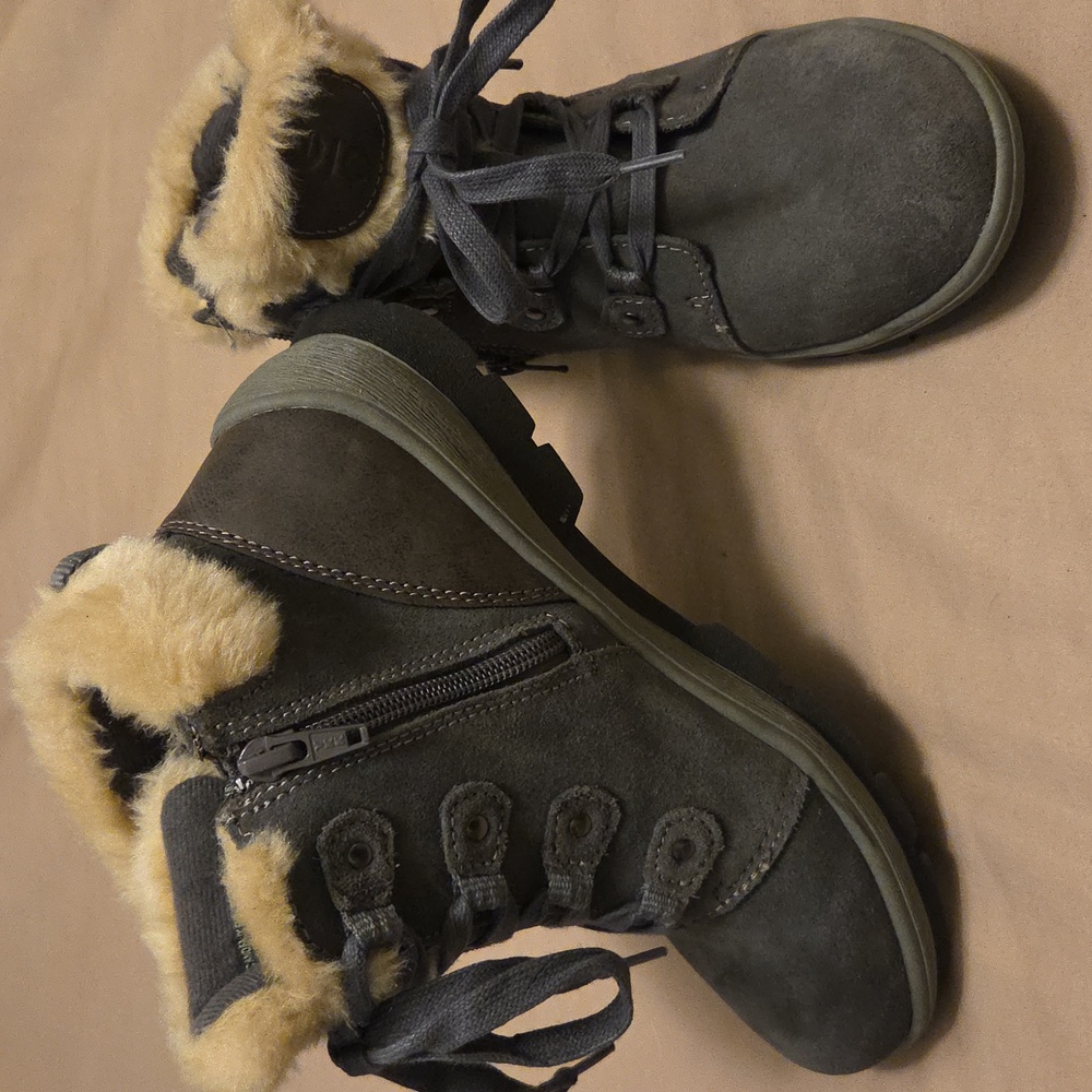 Earth Origins Gray Fur-Lined Boots